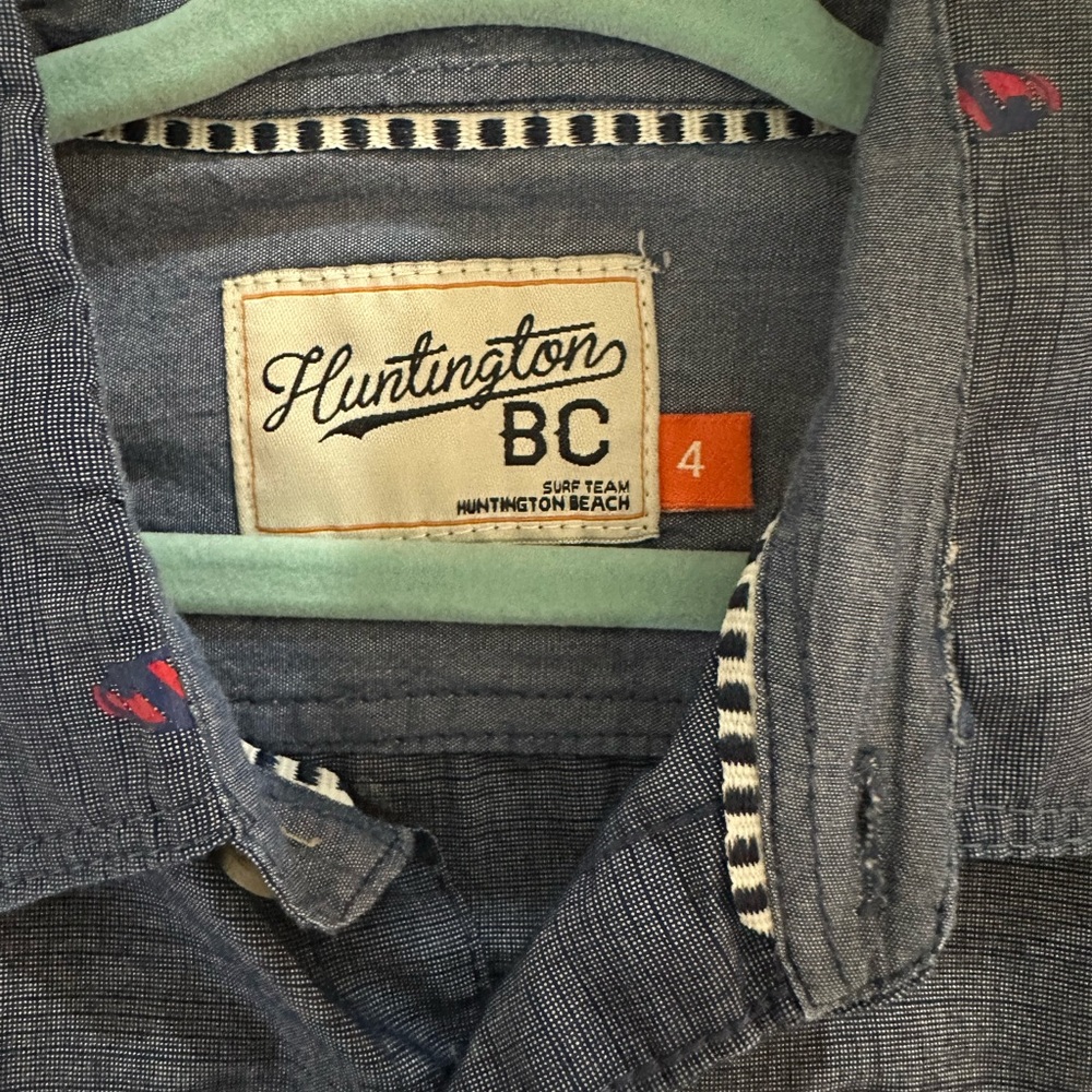 Button down shirt - Picture 2 of 2